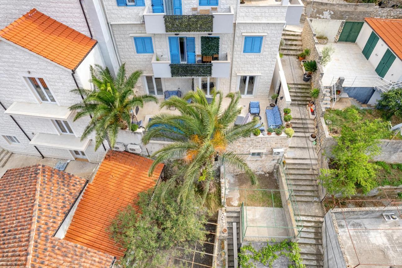 Villa Capitis In The Center- Luxury Apartment With Swimming Pool 흐바르 외부 사진